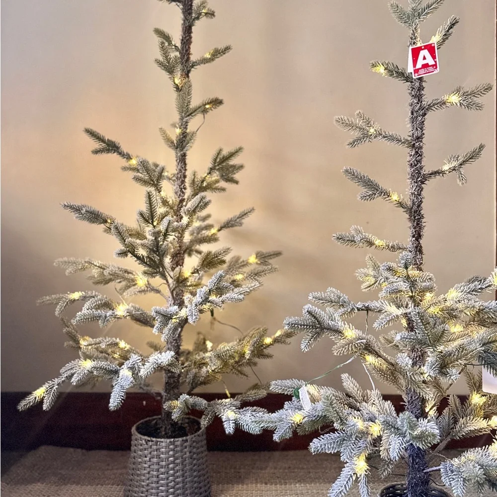 NWT 2 Pre- Lit Flocked Balsam Christmas Tree with Basket Base